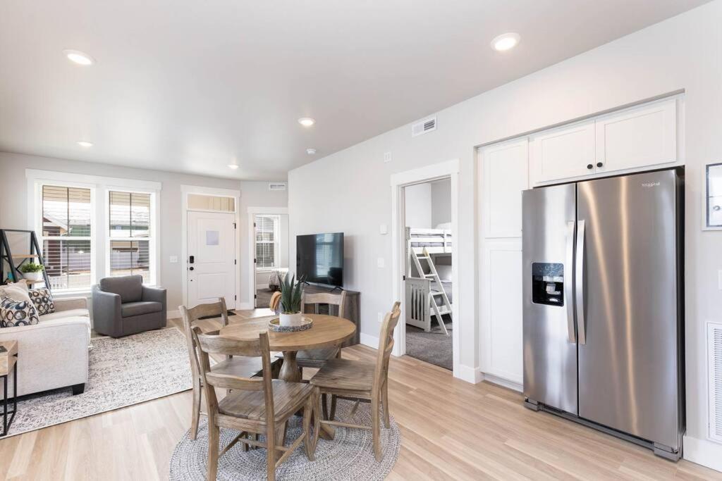 Charming 3-Bedroom In Vibrant New Neighborhood Billings Dış mekan fotoğraf